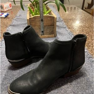 Lucky brand Black Booties size 8